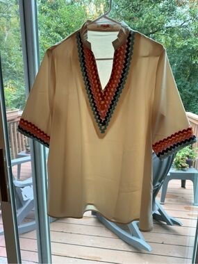 Mazik Cream Short-Sleeve Shirt with Multicolor Trim